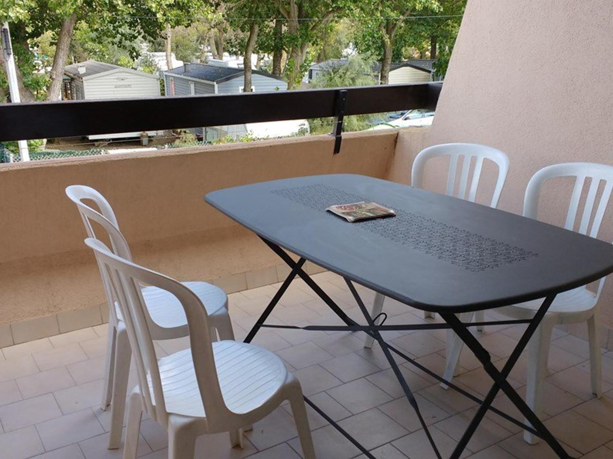 T2 Avec Terrasse Et Parking Prive A Marseillan, 4 A 6 Couchages - Fr-1-326-459 Apartment *